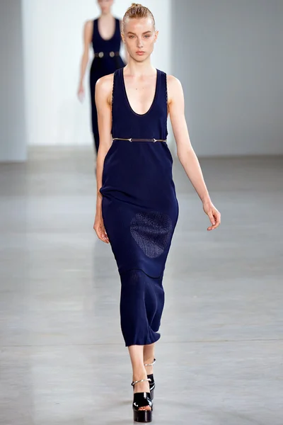 Look 2